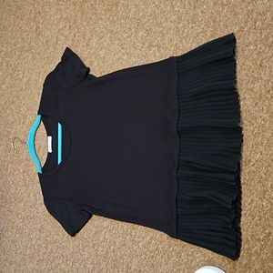 Pebble and Stone black top